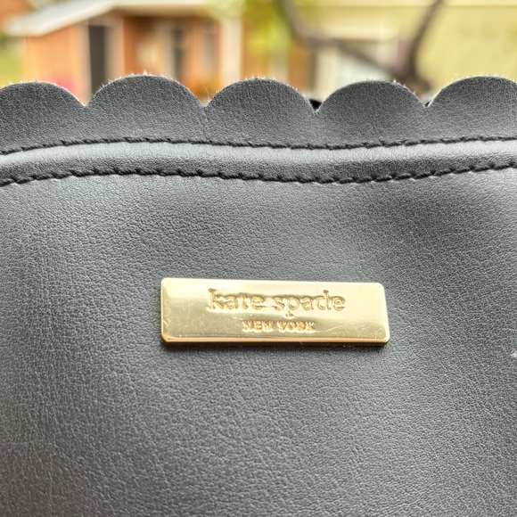 🔥 SALE🔥💜HOST PICK💜Kate Spade Black Tote - EUC - Picture 3 of 13